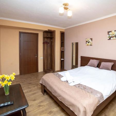 Guest House Kavkasioni 33 Telavi Bagian luar foto